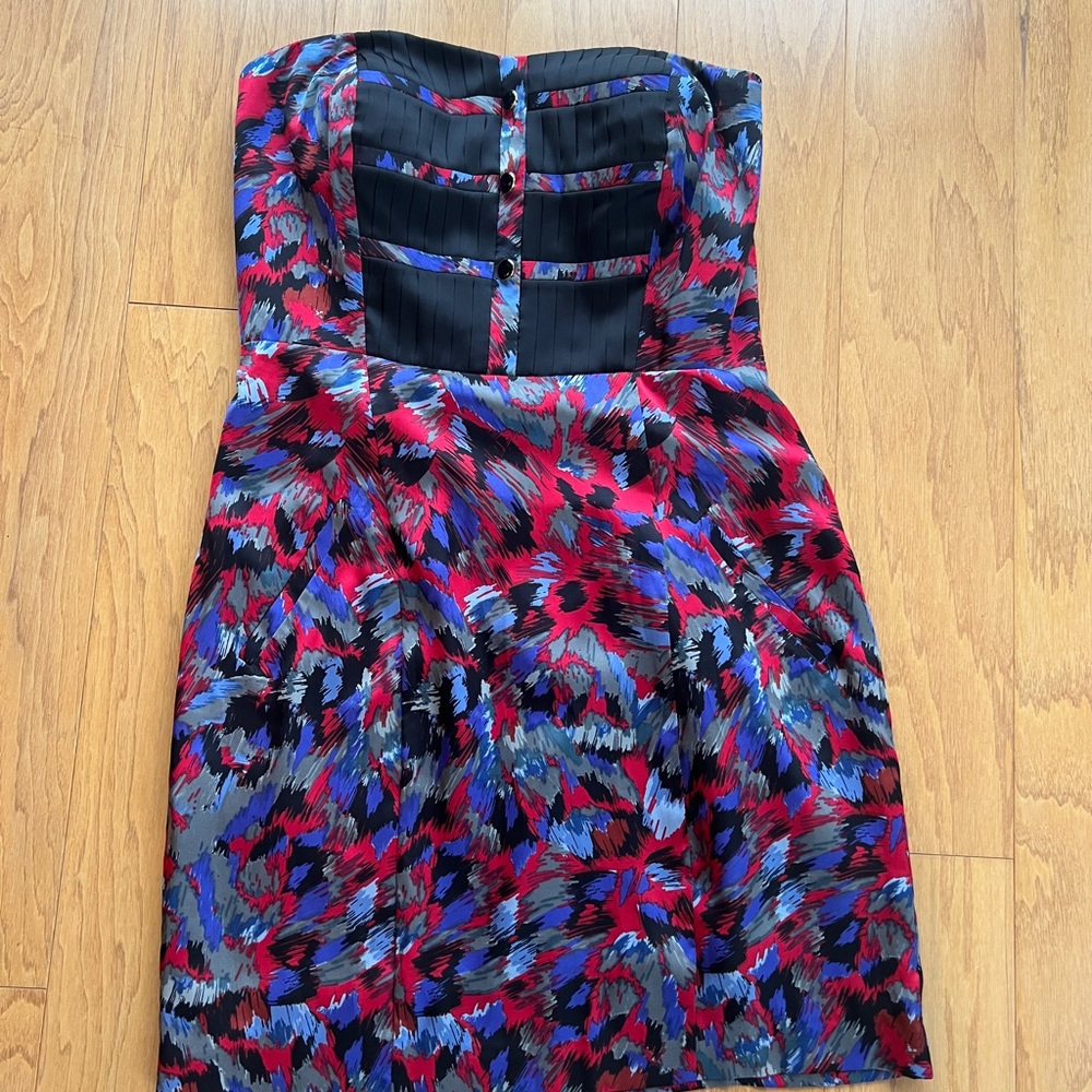 BCBGeneration Strapless Dress in Red and Blue. Never worn.